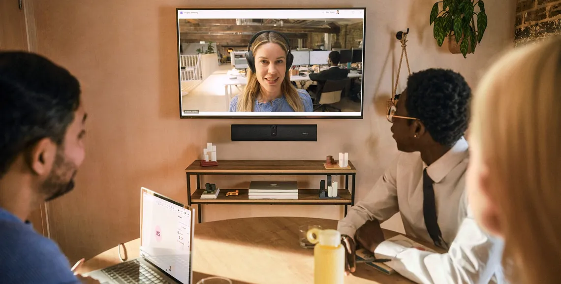 Jabra PanaCast U30: la barra video USB per riunioni ibride più semplici
