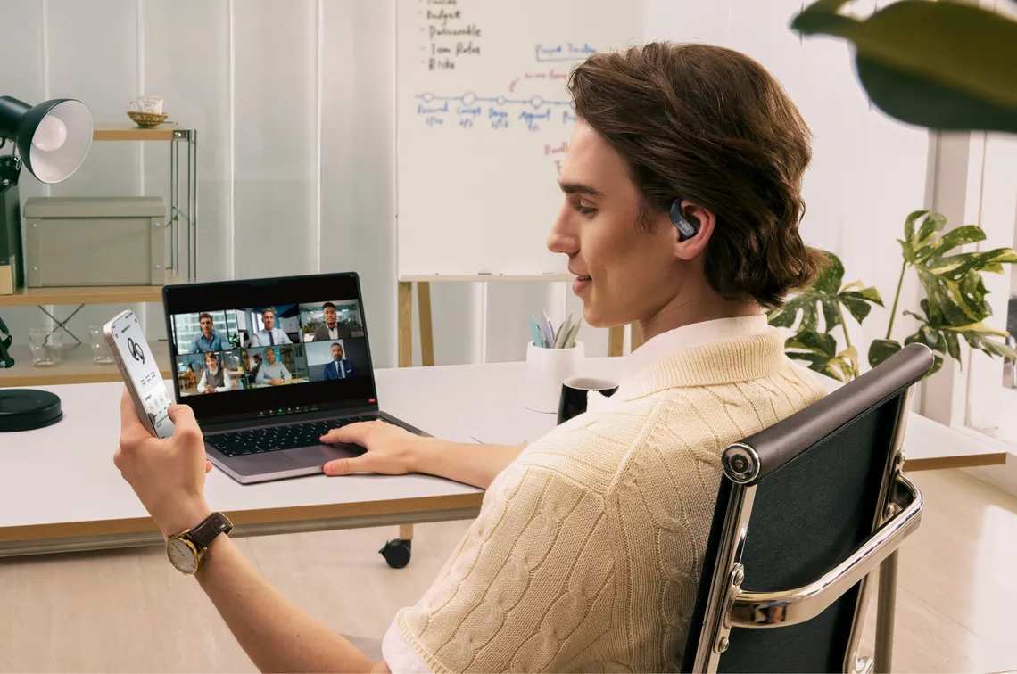 Shokz OpenFit Air 2: auricolari open-ear da 7,2 grammi e 36 ore di autonomia