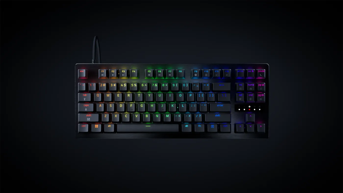 Razer Huntsman V3 Tenkeyless 8KHz: la nuova tastiera da eSport punta tutto su velocità e precisione