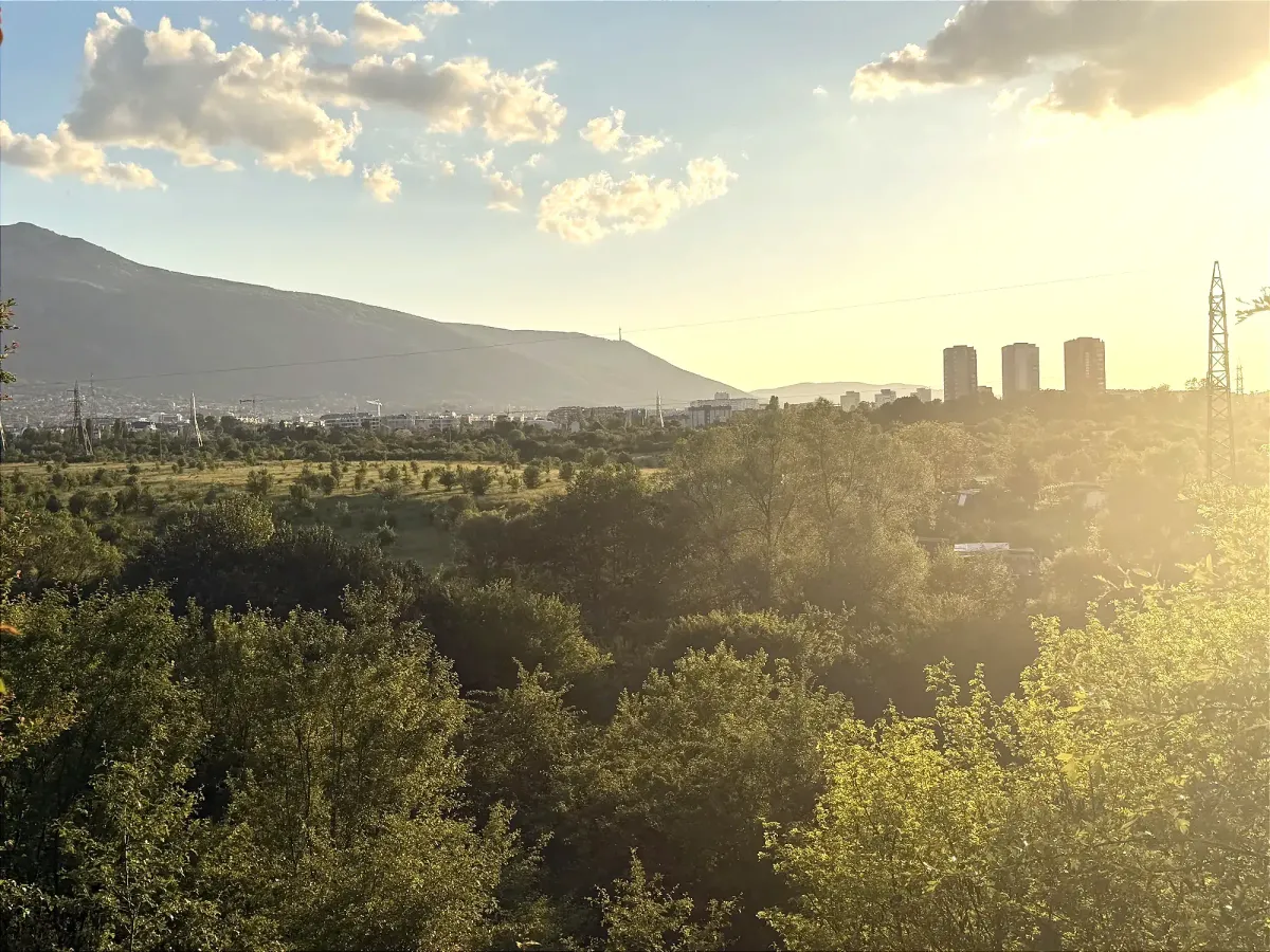 🌳 Зелени, но затворени: седемте парка, в които не можеш да влезеш