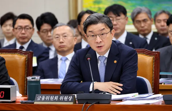 디지털자산기본법 입법 지연 논란…미국·EU 제도화 속 한국은 63조원 해외 유출 우려