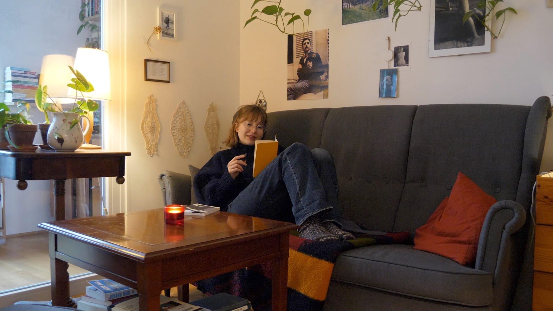 Lucid Labyrinths Ep. 1: Starting a podcast, exam week & reading Brecht (45:55)