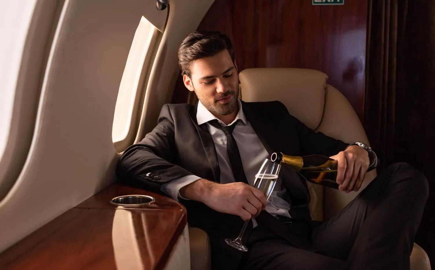 8 conseils pour obtenir un surclassement en avion Image de l’article