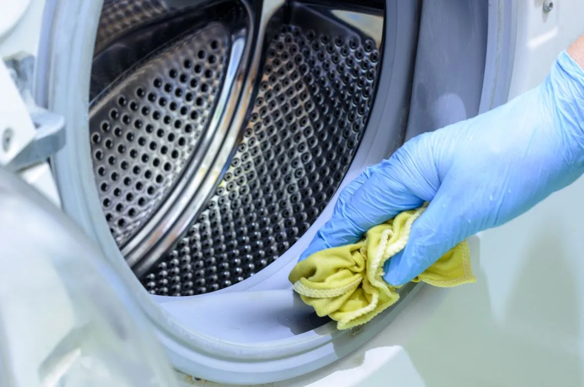 Comment nettoyer une machine à laver au bicarbonate de soude ? Image de l’article