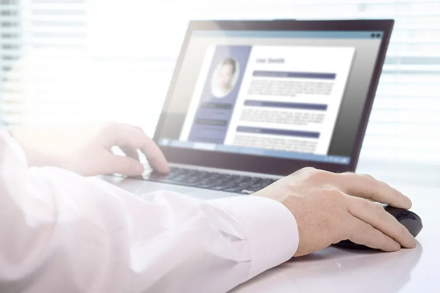 Comment réaliser un CV qui donnera envie de vous contacter ? Image de l’article