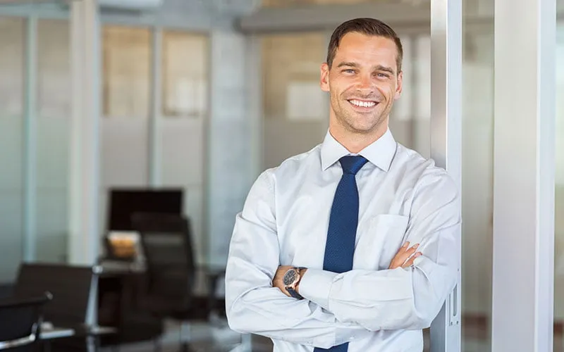 Est-ce possible de travailler dans une banque sans diplôme ? Image de l’article