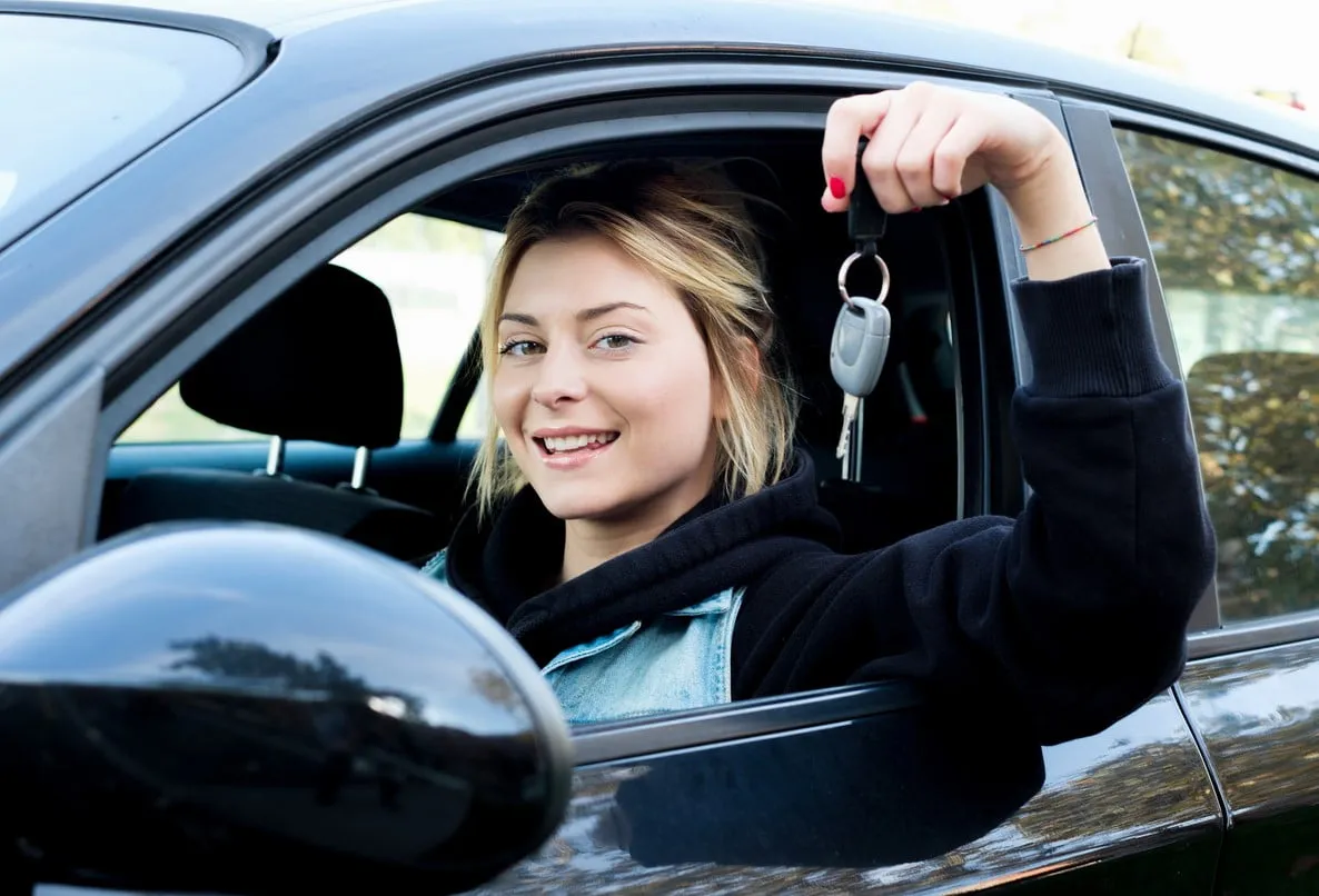 Comment assurer votre voiture en tant que jeune conducteur ? Image de l’article