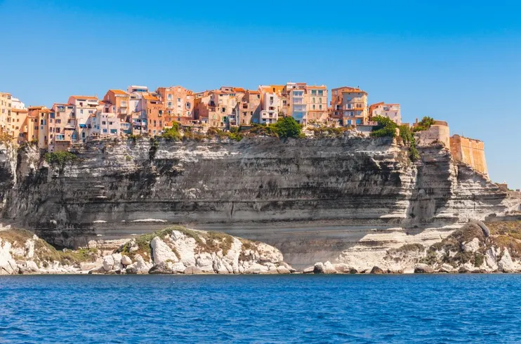 Que faire à Bonifacio ? Le top 20 des activités incontournables Image de l’article