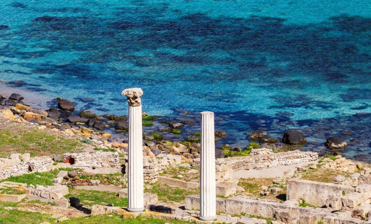 Tharros 