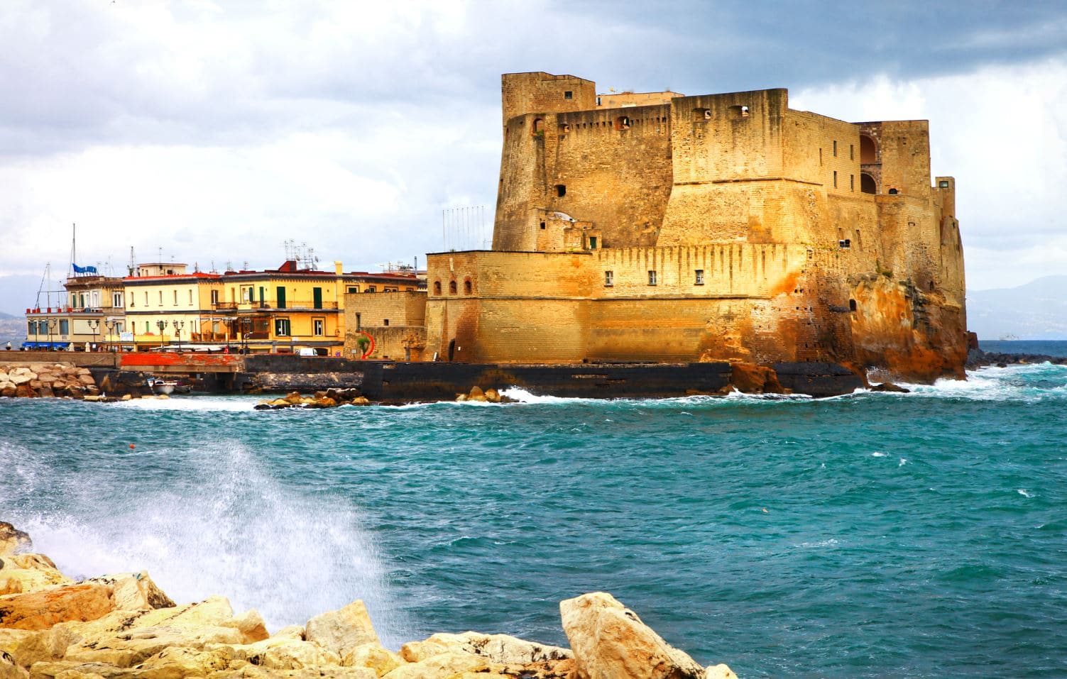 Castel Dell'ovo 