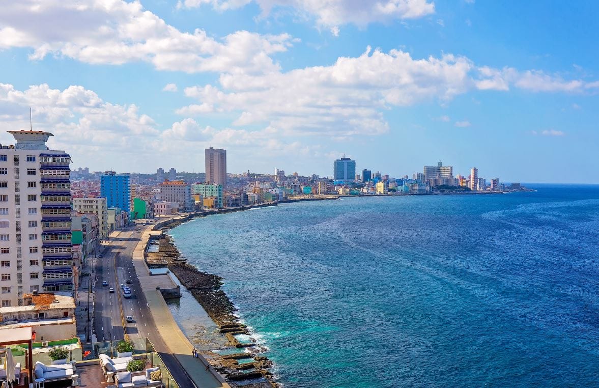 El Malecon Promenade