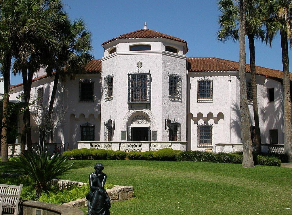 Mcnay Art Museum