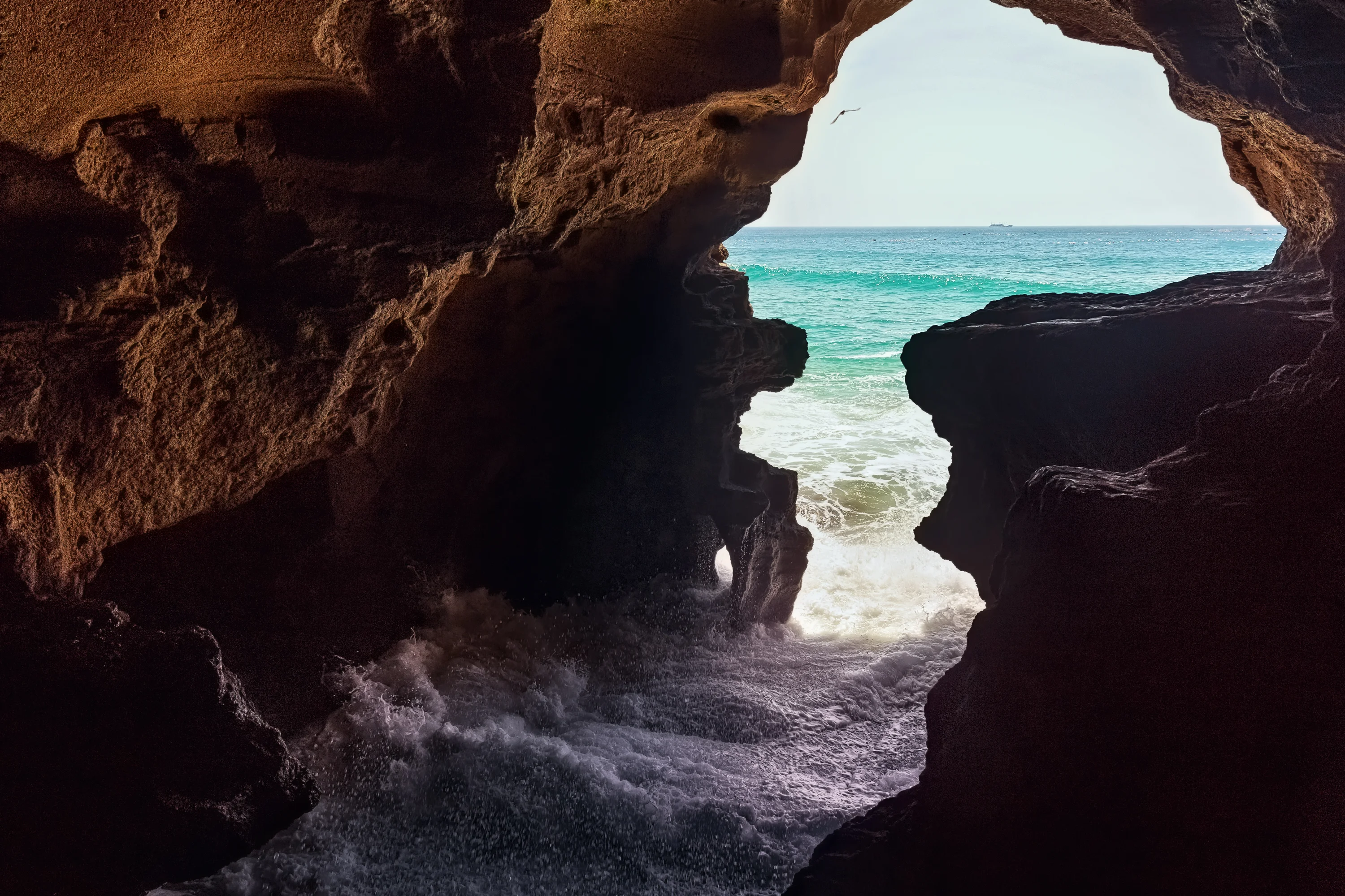 Vue Des Grottes D’hercule Au Cap Spartel, Maroc