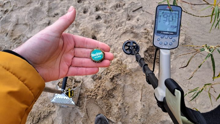 My Journey To Riches Starts With 600€ In Debt, And 8 Bottle Caps To Show For It