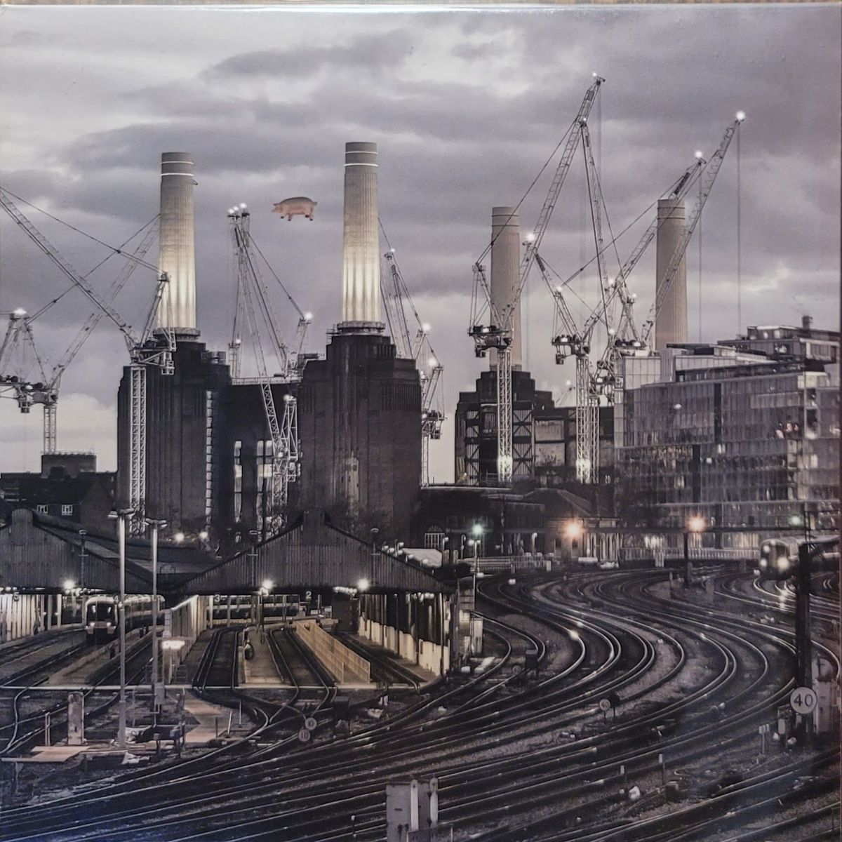 Pink Floyd — Animals (2018 Remix) — Original