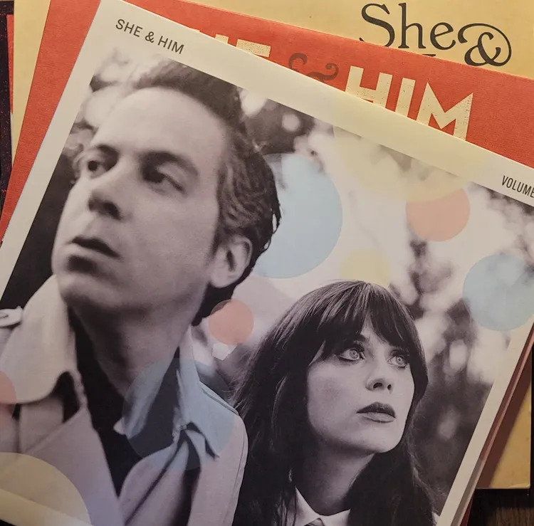She & Him - Bundle - Black