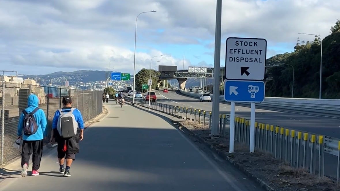 Ngauranga Gorge southbound to Wellington