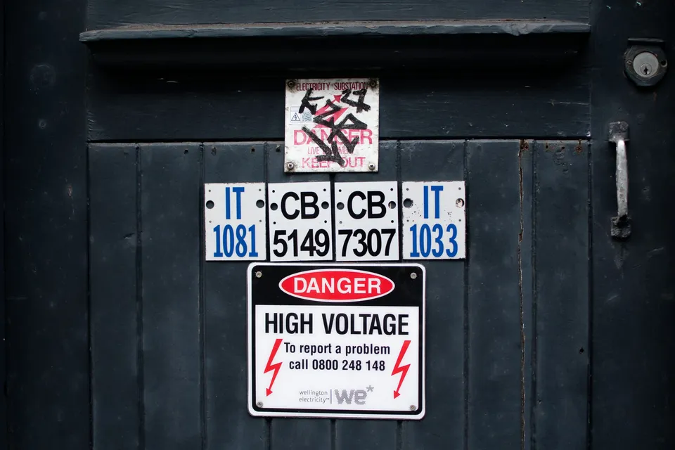 The race to become an electrostate