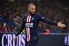 Des supporters parisiens manifestent devant le domicile de Neymar