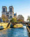 Réouverture parvis Notre-Dame de Paris, le 31 mai 2020