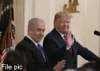 Le président américain Donald Trump (à droite) et le Premier ministre israélien Benyamin Netanyahou participent à une confére