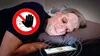 Voici pourquoi c’est dangereux de dormir à côté de son smartphone