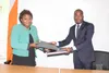 Côte d’Ivoire : signature d’un contrat d’abonnement entre l’AIP et l’ANRMP