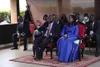 Gbagbo, accompagné de son épouse, Nadiani Bamba, à Konanfla, chez Lia Bi Douayoua