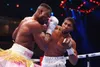 KO Foudroyant ! Joshua terrasse Ngannou en deux rounds