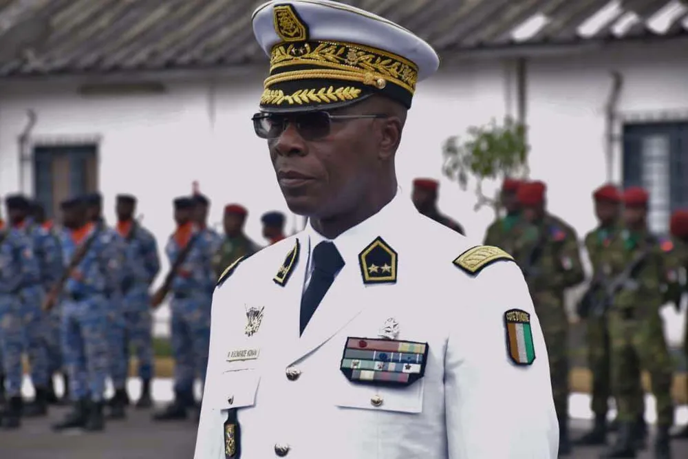 Armées ivoiriennes : le Contre-Amiral Boniface Konan prend le contrôle de l'Inspection Générale de la Défense