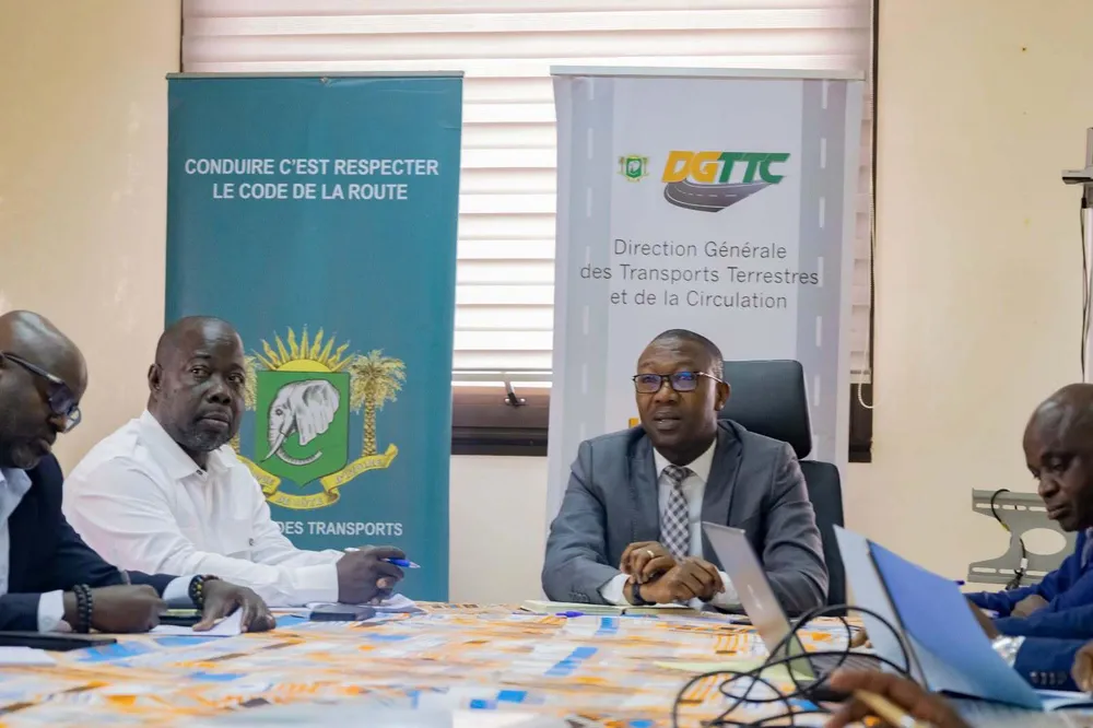 Fraude visite technique en Côte d'Ivoire : Un sticker sécurisé dès le 1er octobre 2026