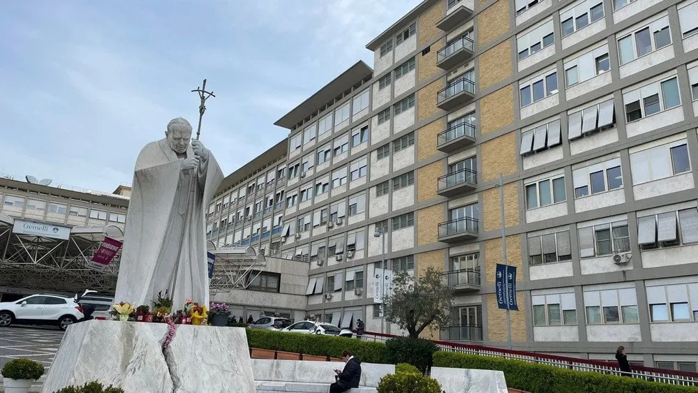 Gemelli à Rome, tout savoir sur l'hôpital des papes où sera opéré Léon XIV