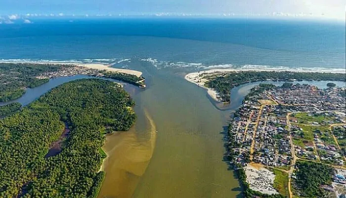 Tourisme : « Combien d’Ivoiriens connaissent Ahouakro, une ancienne carrière de pierres magnifiques ? »