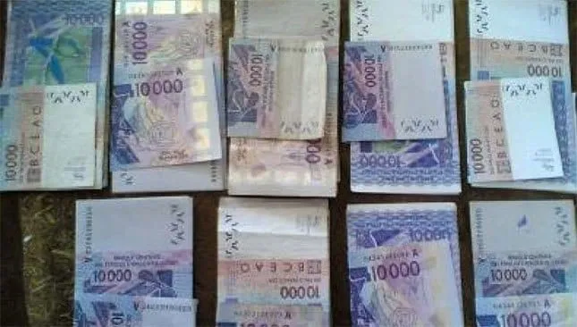 Marcory : 250 millions FCFA de faux billets saisis, 4 faussaires présumés arrêtés