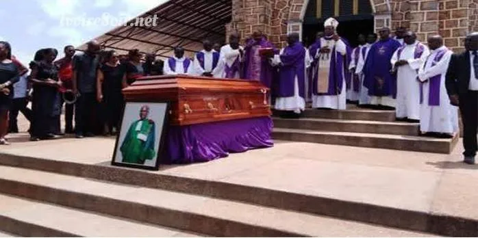 Enterrement Abouo N'Dori