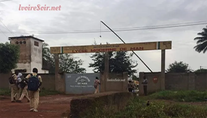 Man : Un élève agresse un professeur dans un lycée transformé en fumoir, grève illimitée des syndicats