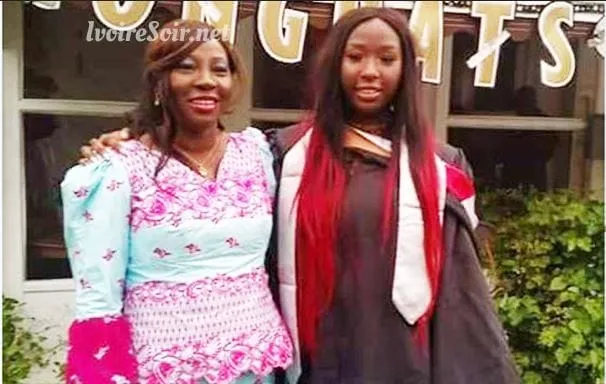 Kandia Camara et sa fille, lors d'une remise de diplôme aux Etats-Unis