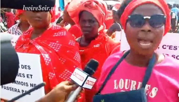 Grand-Bassam : Une marche pro-Ezaley attaquée au lendemain d’une marche sans incidents, des pro-Moulot