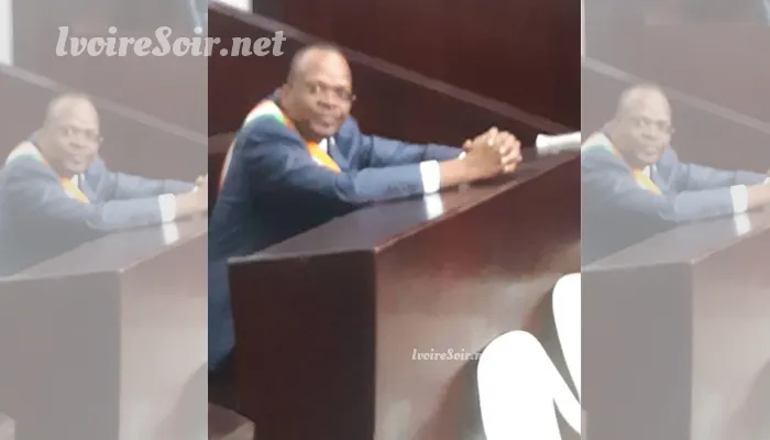 Suspension de séance au  procès Lobognon : Le procureur lui demande de retirer son écharpe de député, il refuse