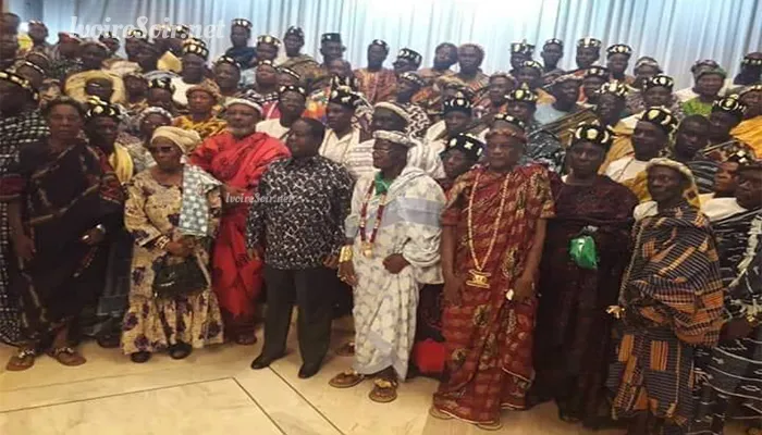 Yamoussoukro : L’intégralité des propos de Bédié devant les chefs Akoué et Nananfouè