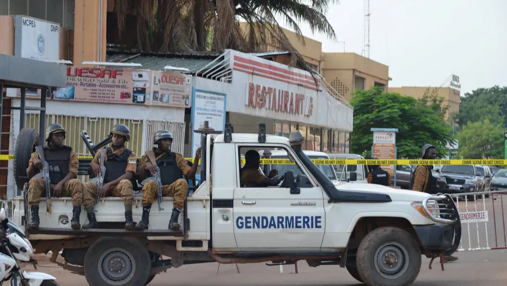 Attaques terroristes au Burkina Faso: couvre-feu instauré à Loroum