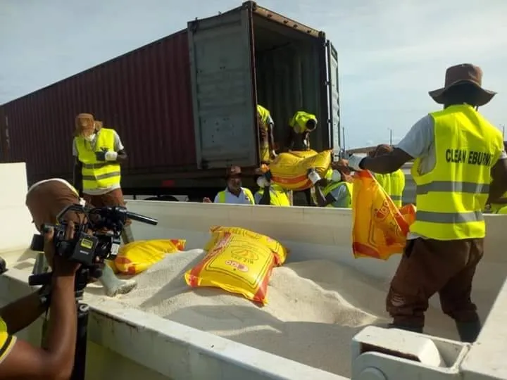 Riz avarié Côte d’Ivoire : 2.100 tonnes maintenant détruites sur les 18.000