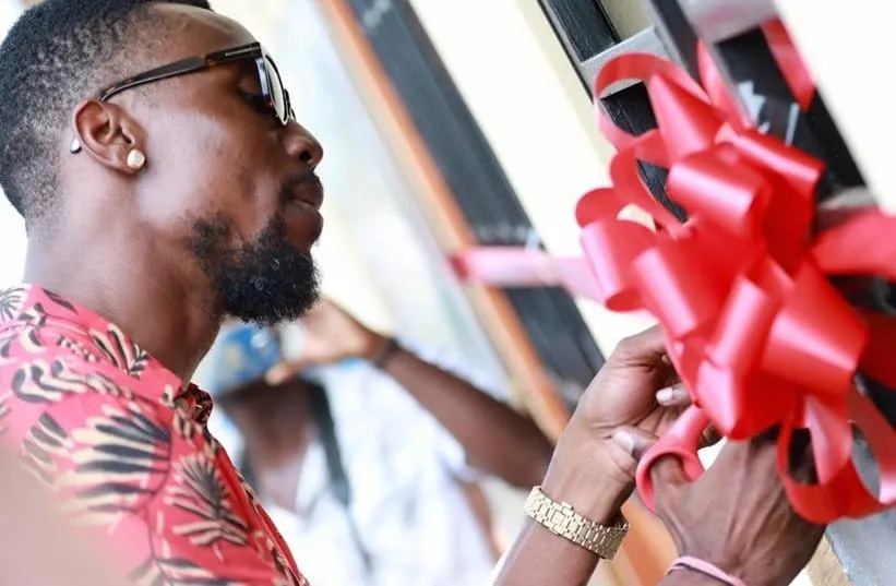 Un an après le Primud 2018, Serge Beynaud reçoit enfin les clés de sa villa