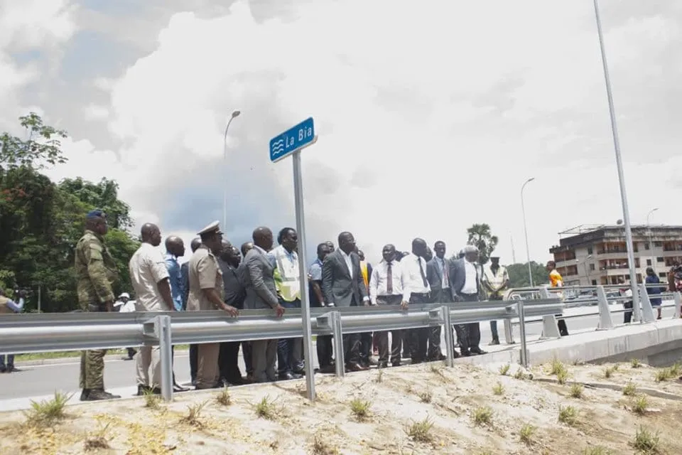 Amédé Kouakou inspecte les chantiers de la réhabilitation de la route Grand-Bassam-Noé