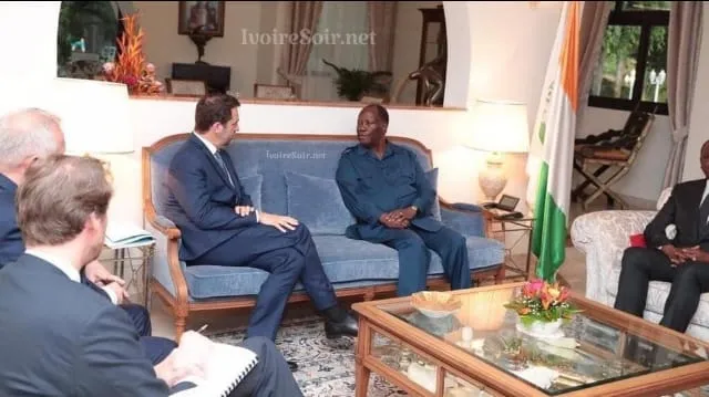 Castaner à Abidjan chez Ouattara: ce que le ministre de Macron est venu chercher en Côte d’Ivoire