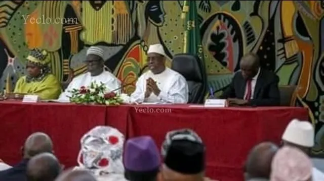 Dialogue national au Sénégal : Oumar Sarr présent malgré le boycott de son parti