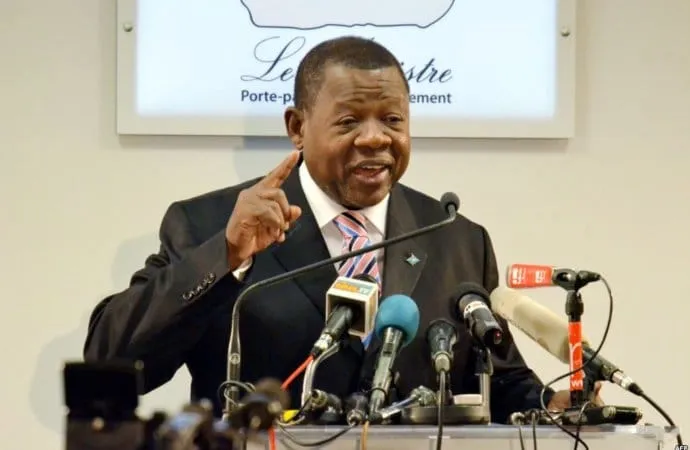 RDC – Lambert Mende après son interpellation par la police: « ils m’ont donné des coups de crosse »