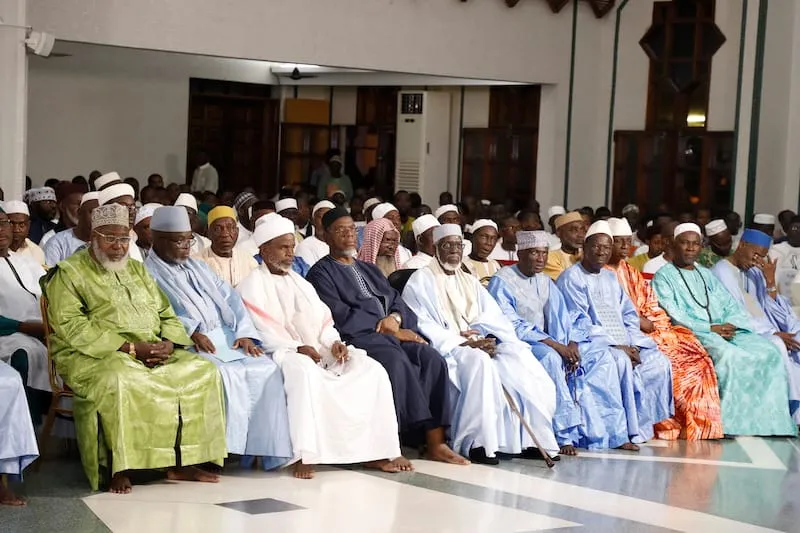 Fin du Ramadan 2019: les musulmans ivoiriens ont le regard fixé dans le ciel ce lundi soir