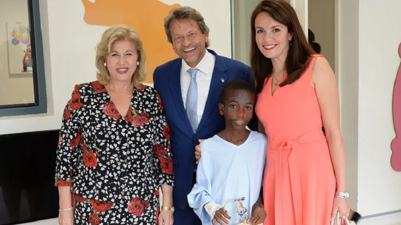 Jobst Von Kirchmann, Ambassadeur de l’UE visite l’Hôpital Mère-Enfant de Bingerville