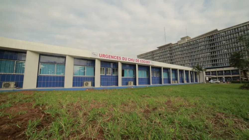 CHU de Cocody : un médecin exclu pour avoir demandé 20 000 FCFA à une malade avant tout soin